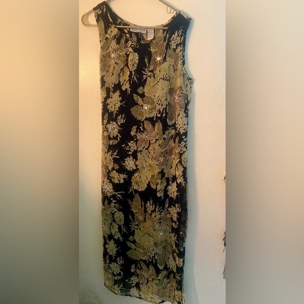 Vintage Jane Ashley Black and Gold Beaded Patterned Dress Small